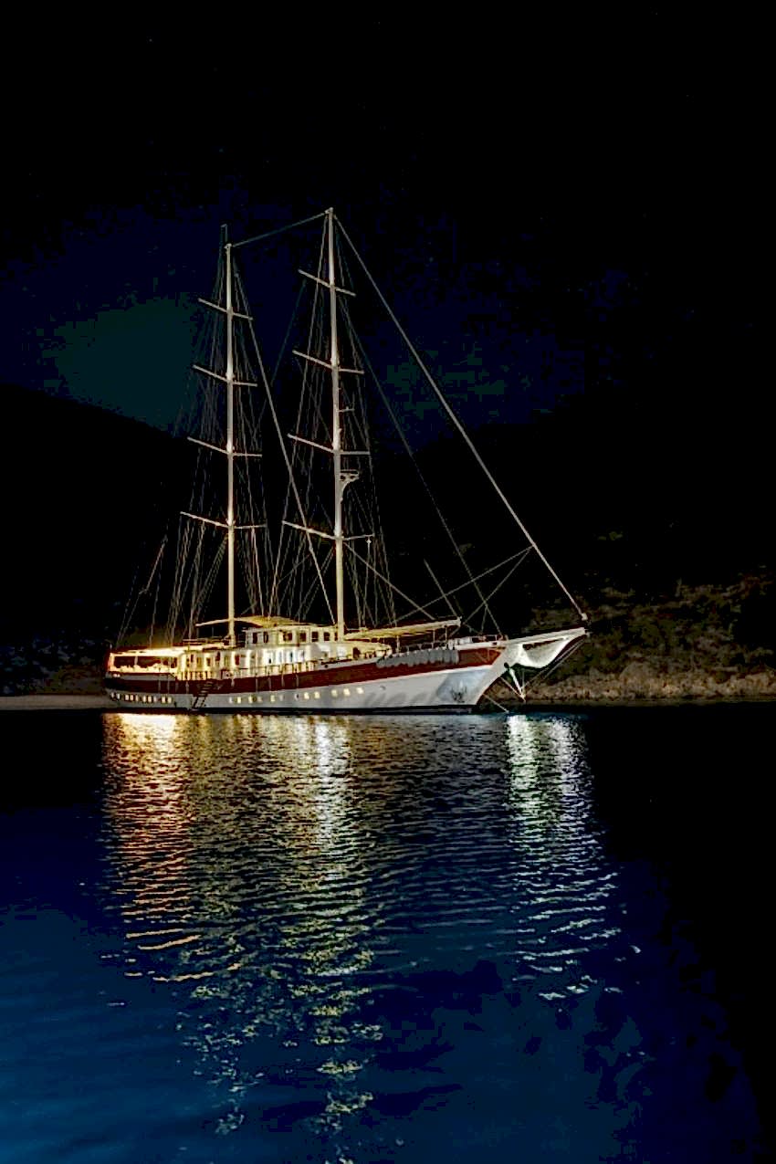 TERSANE 8 Dış Görünüm