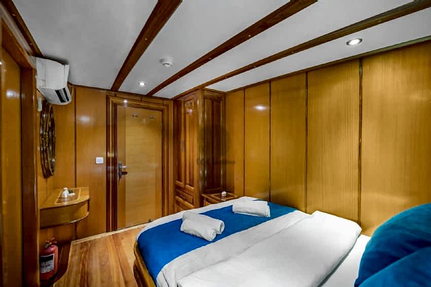 TERSANE 8-Triple Kabin